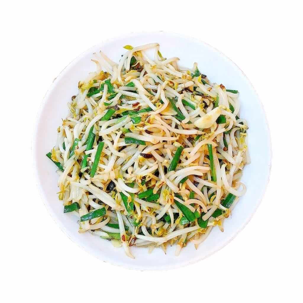 Muguri de soia cu legume și ciuperci, un preparat vegetarian crocant și sănătos, servit la restaurantul Jin Ding din Sector 2, București. Preț 48 LEI/250g.